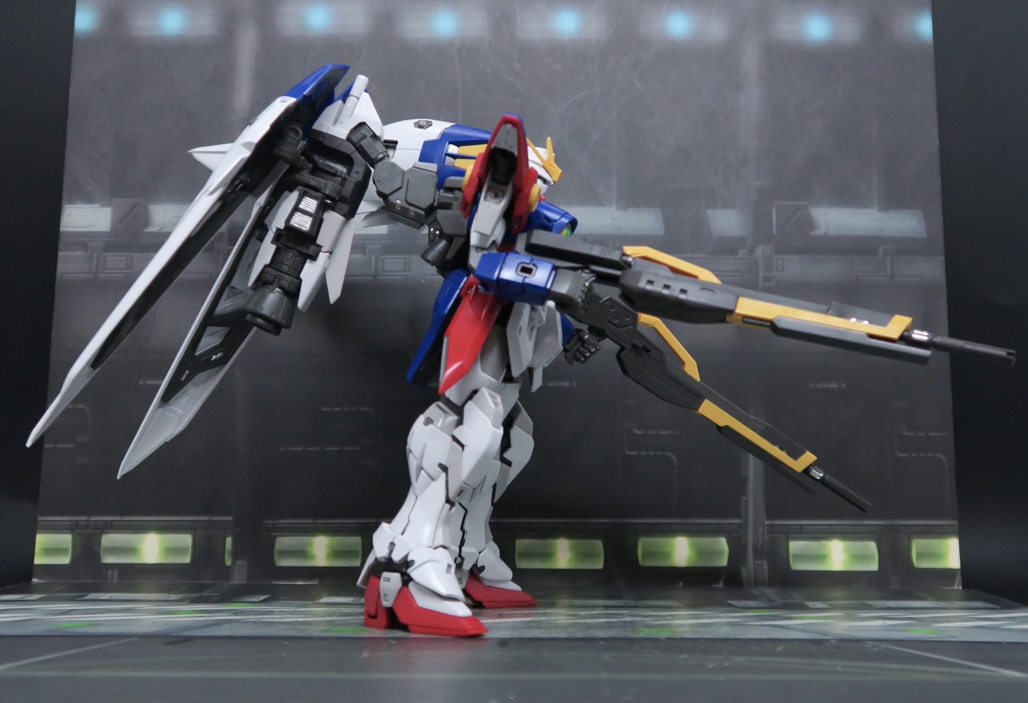 RG_Wing_Gundam_Zero_TV_13