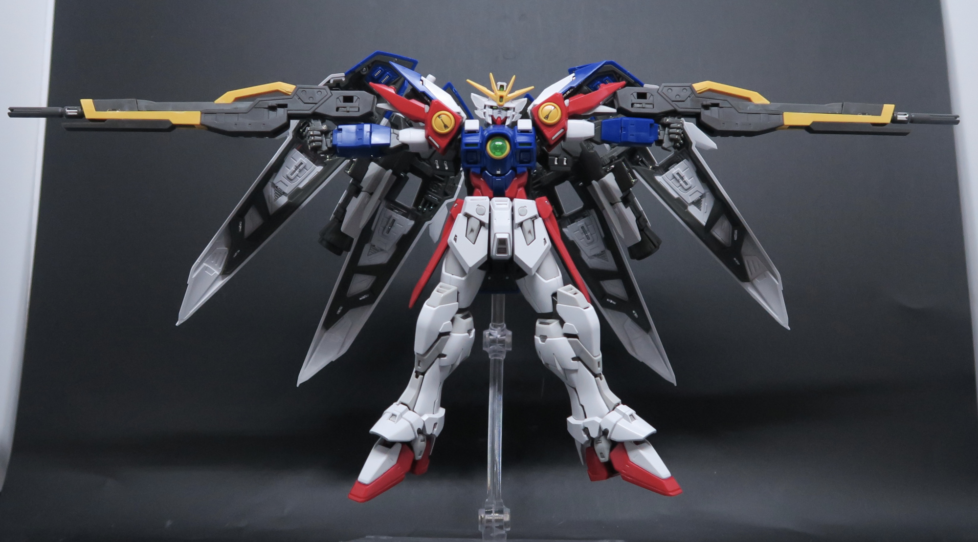 RG_Wing_Gundam_Zero_TV_18